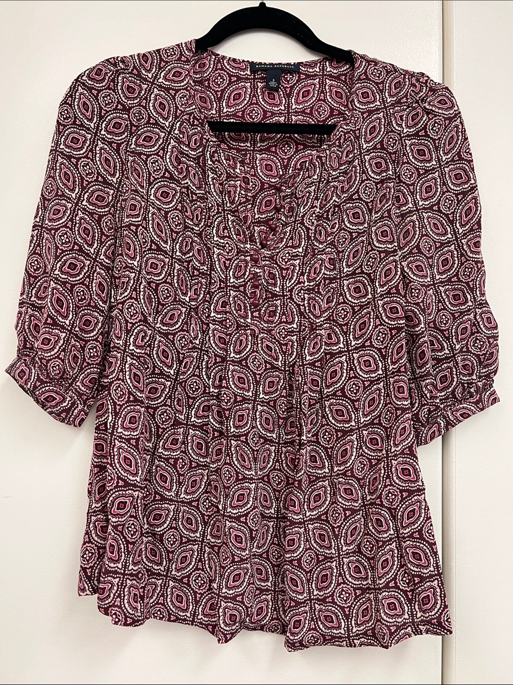 Banana Republic Pink Purple Abstract Geometric Pattern Blouse Shirt Top Silk